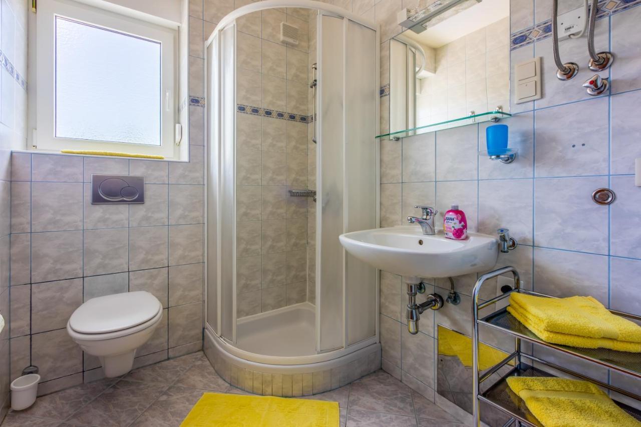 Apartmani Ilicevic Цриквеница Экстерьер фото