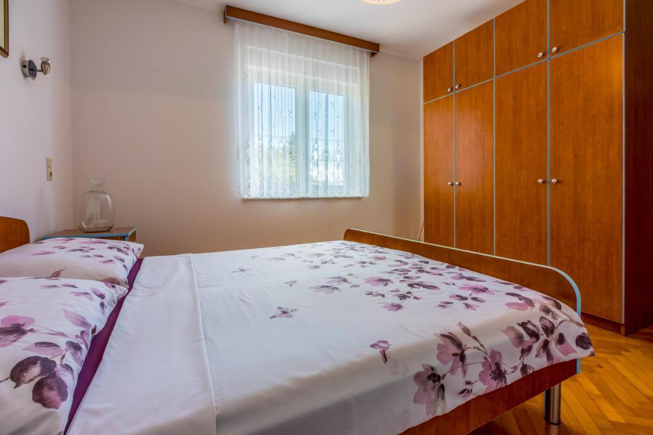 Apartmani Ilicevic Цриквеница Экстерьер фото